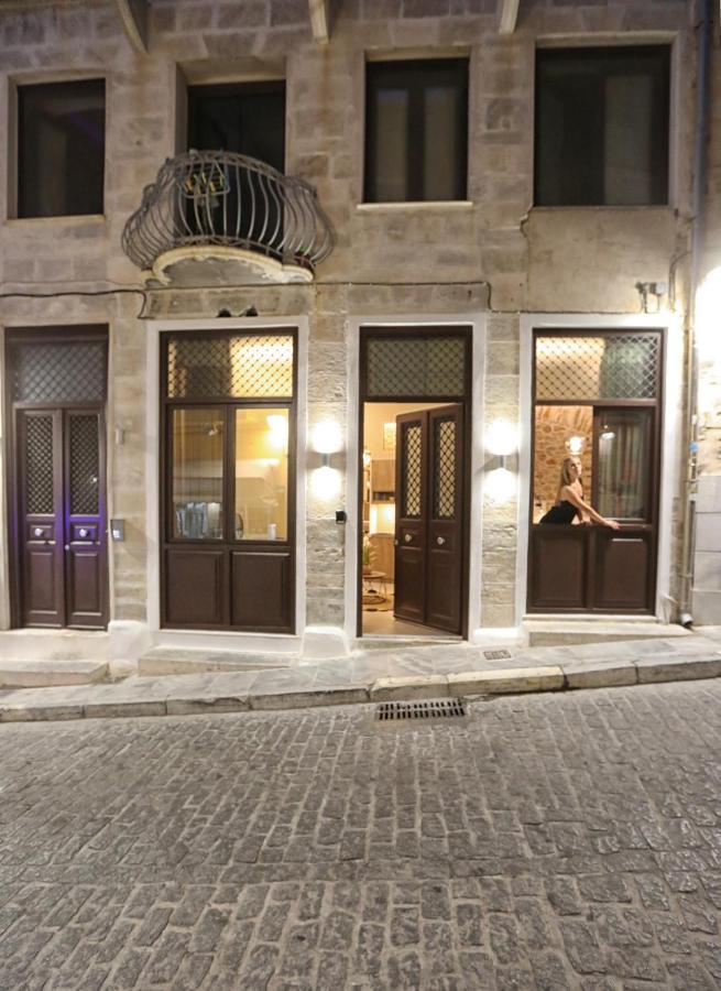 One Suite Syros Ermoupoli Esterno foto